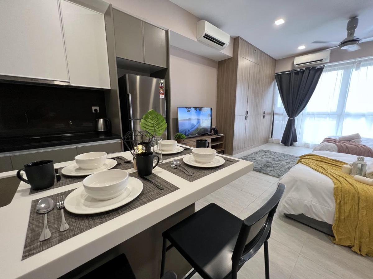 Free Parking # 2 Bed Family Bellsuite - Sepang Klia Kota Warisan Zewnętrze zdjęcie