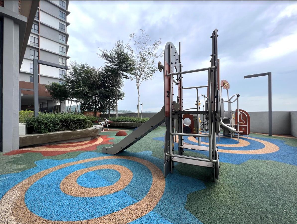 Free Parking # 2 Bed Family Bellsuite - Sepang Klia Kota Warisan Zewnętrze zdjęcie