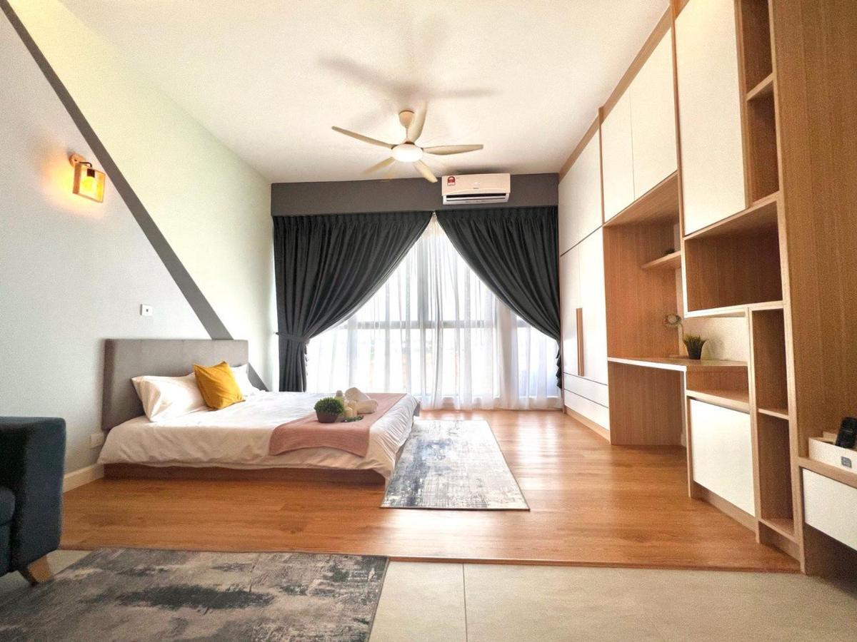 Free Parking # 2 Bed Family Bellsuite - Sepang Klia Kota Warisan Zewnętrze zdjęcie