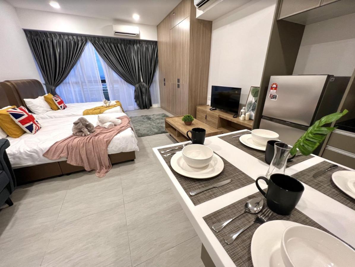Free Parking # 2 Bed Family Bellsuite - Sepang Klia Kota Warisan Zewnętrze zdjęcie
