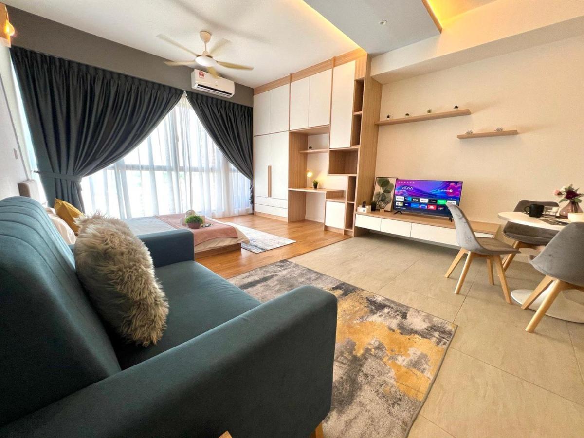 Free Parking # 2 Bed Family Bellsuite - Sepang Klia Kota Warisan Zewnętrze zdjęcie